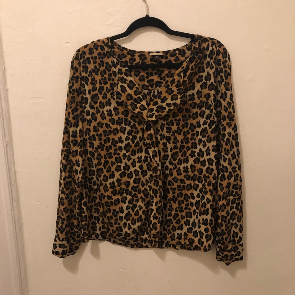 Dana Buchman leopard blouse